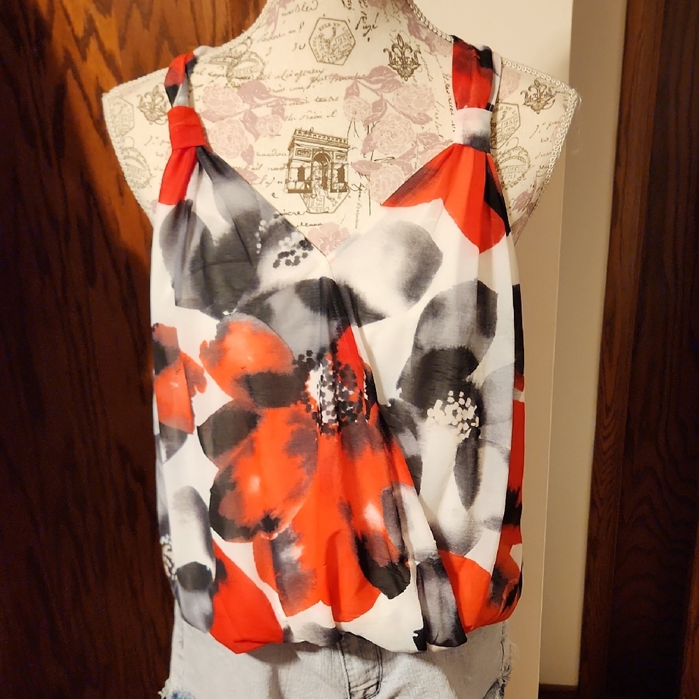 INC International Concepts Black and White Graphic Sleeveless Tank Top